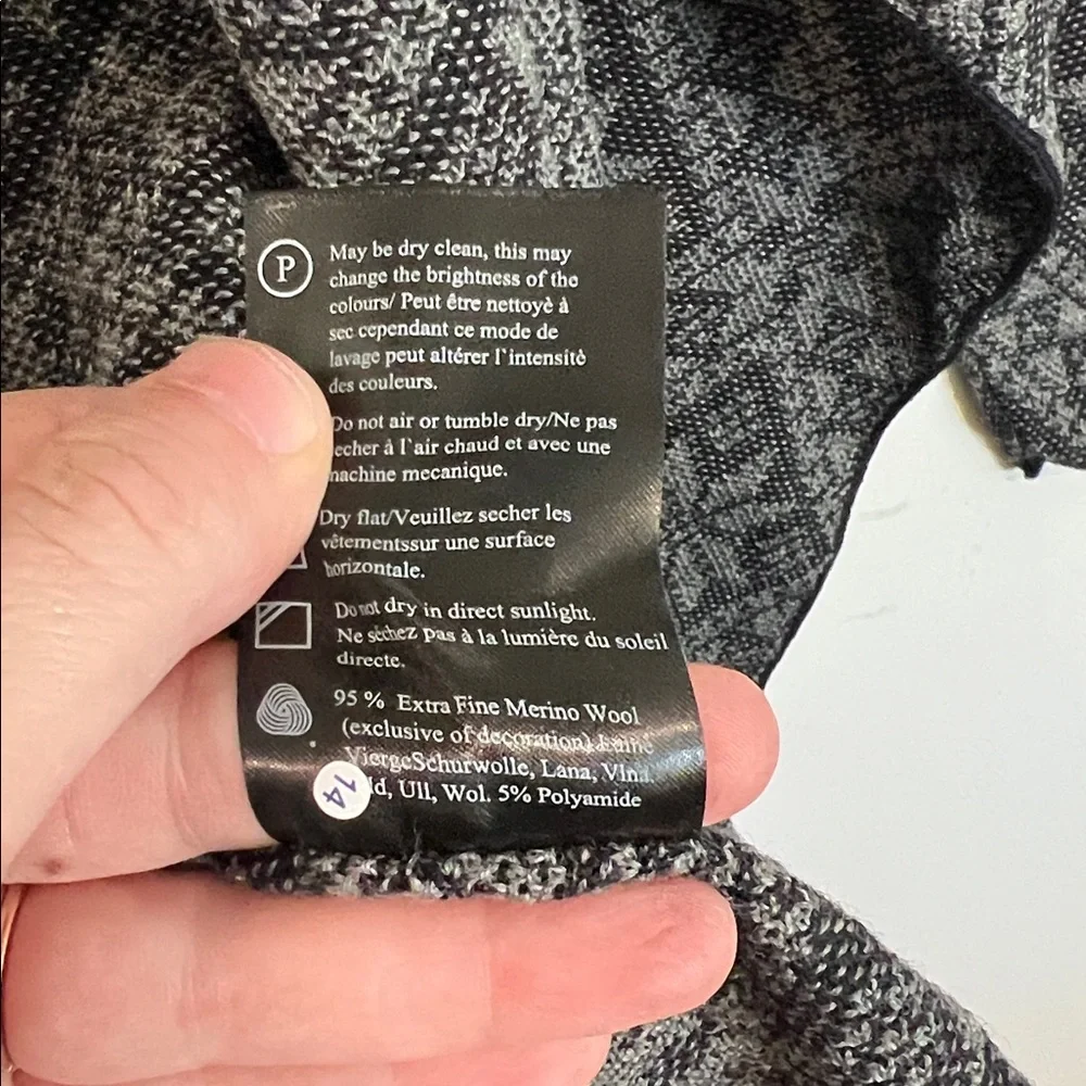 Dale of Norway Flora Jacket Sweater Wool Open Cardigan in Gray/Black Size Large - Picture 8 of 14